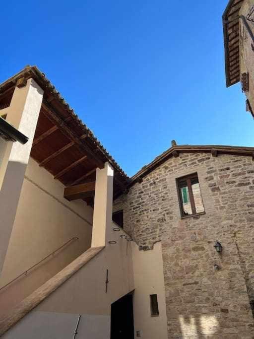 Sole Alle Torri Apartment *